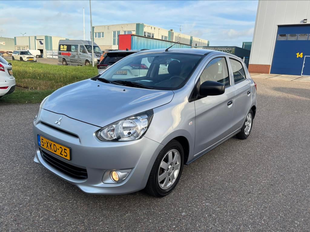 Mitsubishi Space Star 1.0 2013 Grijs nette auto NAP, Auto's, Mitsubishi, Bedrijf, Space Star, Airbags, Airconditioning, Centrale vergrendeling