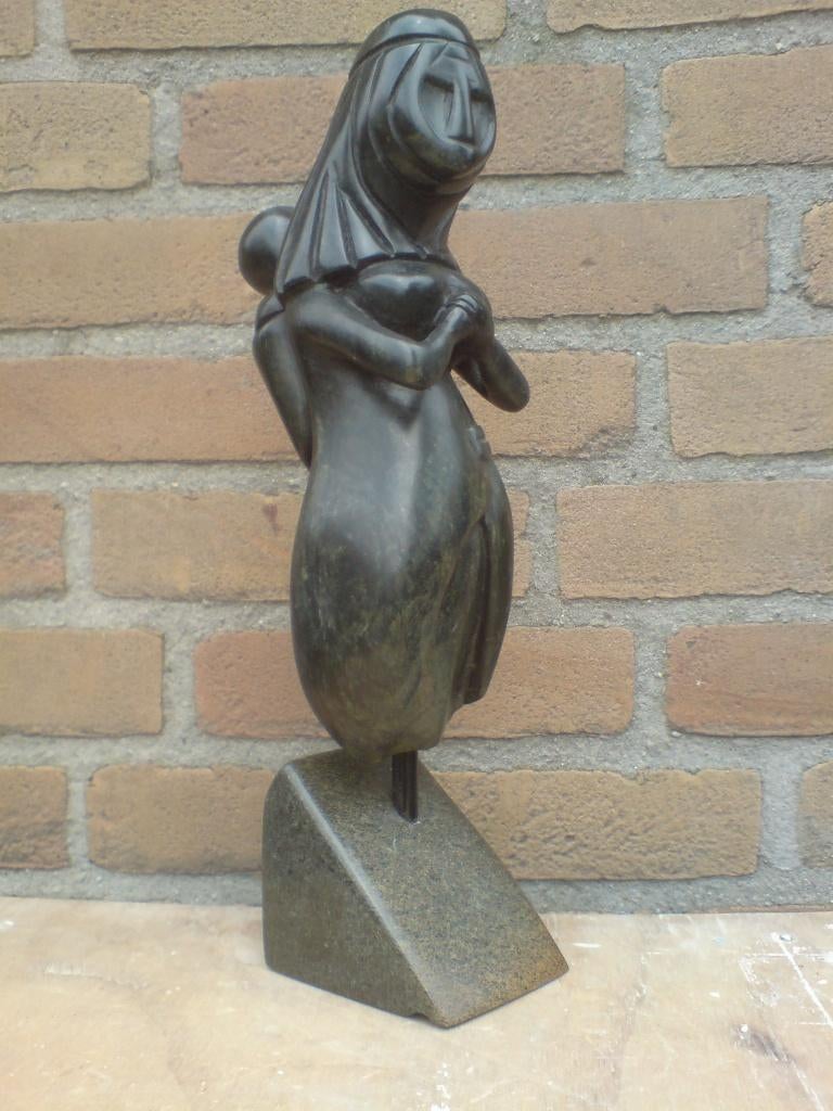 "SHE" ==  Beeld uit Steen  ==  uniek, handgemaakt., Ophalen