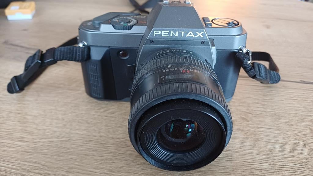 Pentax P 30 T met 35-80mm, Audio, Tv en Foto, Fotocamera's Analoog, Ophalen of Verzenden, Spiegelreflex, Pentax