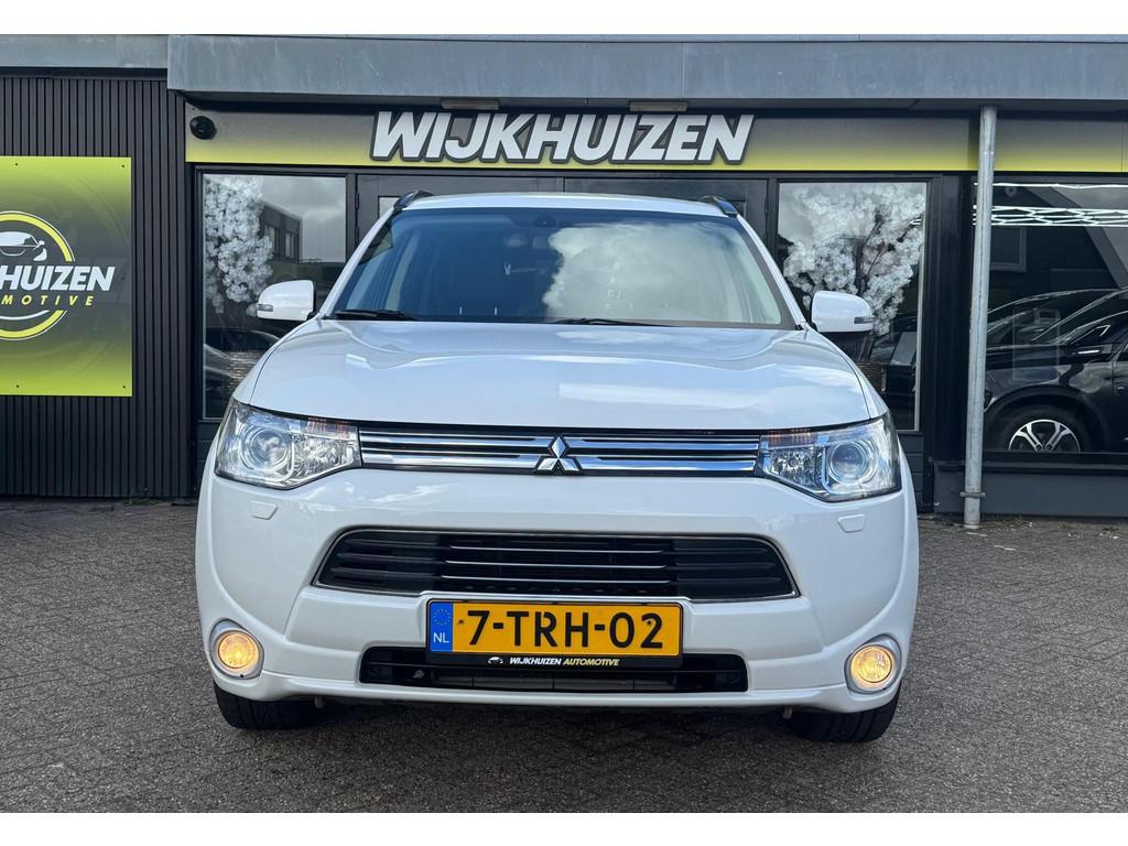 Mitsubishi Outlander 2.0 PHEV Executive Edition met Originee, 4 cilinders, Wit, Vierwielaandrijving, Hybride Elektrisch/Benzine