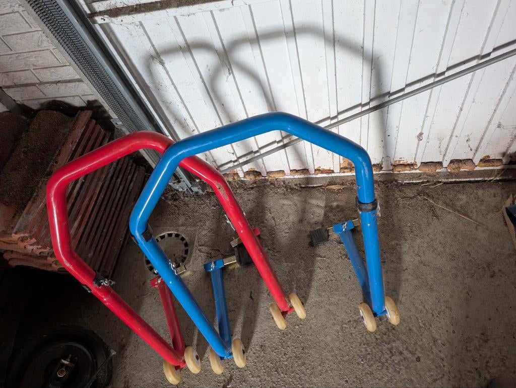 Motorsteunen rood en blauw, Ophalen of Verzenden