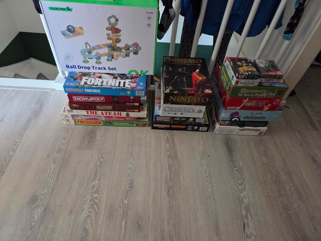 Bordspellen verzameling oa Monopoly Carcassonne Frogger, Ophalen of Verzenden, Gebruikt