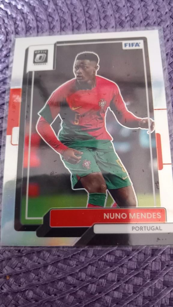 Nuno Mendes Panini Prizm FIFA kaart Portugal, Verzamelen, Sportartikelen en Voetbal, Ophalen of Verzenden