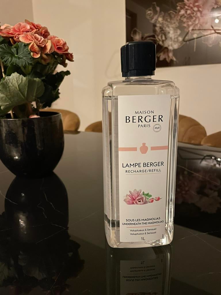 Lampe berger Sous les Magnolias navulling 1 liter - NIEUW, Ophalen of Verzenden, Nieuw, Overige materialen, Minder dan 25 cm