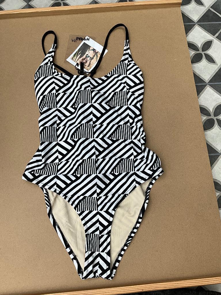Sapph Navagio Dames Badpak - Strepen Print Zwart/wit-36, Kleding | Dames, Badmode en Zwemkleding, Zwart, Nieuw, Badpak, Ophalen of Verzenden