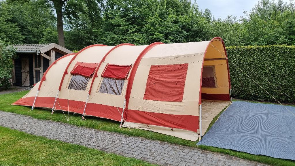 Vrijbuiter Wales 6 – ruime 6-persoons tunneltent, Ophalen, Gebruikt, Tot en met 6