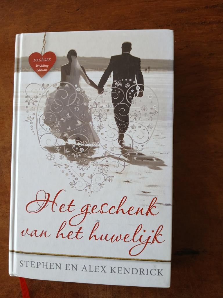 WD015 Het geschenk v h. huwelijk - Dagboek Wedding Edition, Boeken, Overige Boeken, Zo goed als nieuw, Ophalen of Verzenden
