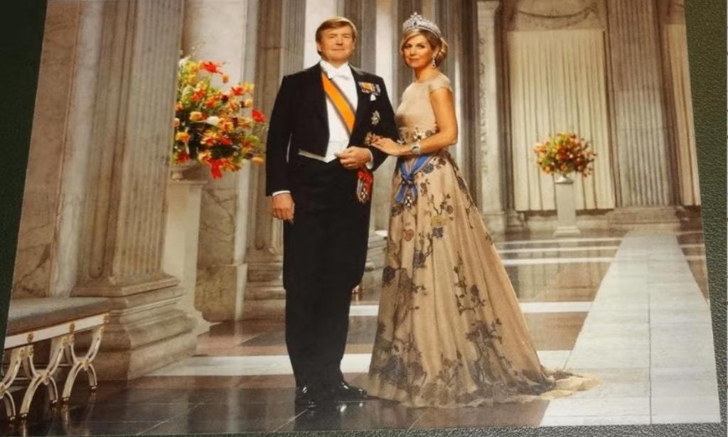 Koninklijke Familie - Willem-Alexander en Maxima, Verzenden, 1980 tot heden, Ongelopen, Politiek en Historie