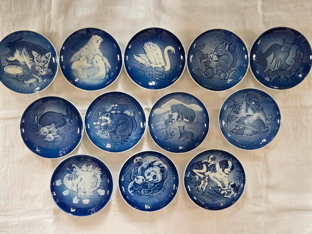 Bing & Gröndahl: delftsblauw 12 versch. wandbordje Moederdag, Ophalen of Verzenden