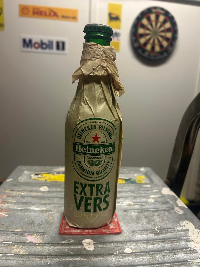 Heineken Extra Vers Bierflesje met Papieren Wikkel, Ophalen, Zo goed als nieuw, Verpakking