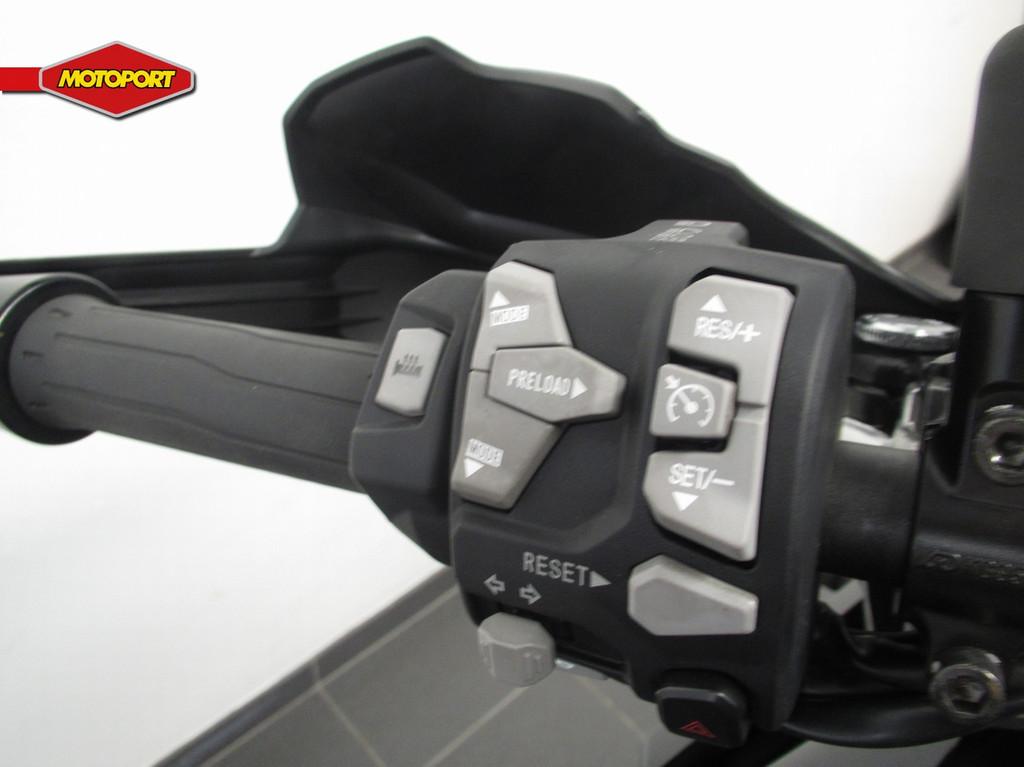 Kawasaki VERSYS 1000 SE (bj 2024) - foto 3