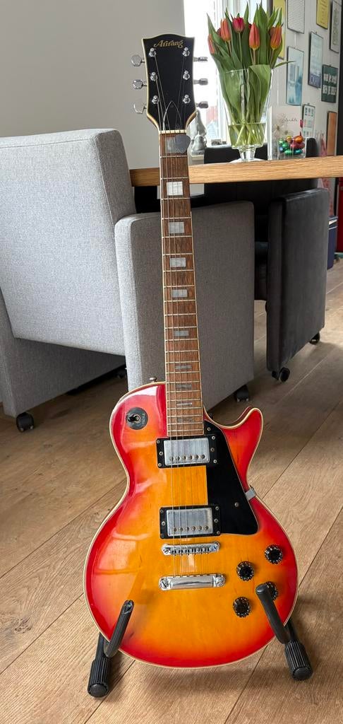 Arirang Les Paul lookalike, Muziek en Instrumenten, Snaarinstrumenten | Gitaren | Elektrisch, Ophalen, Gebruikt, Solid body, Overige merken