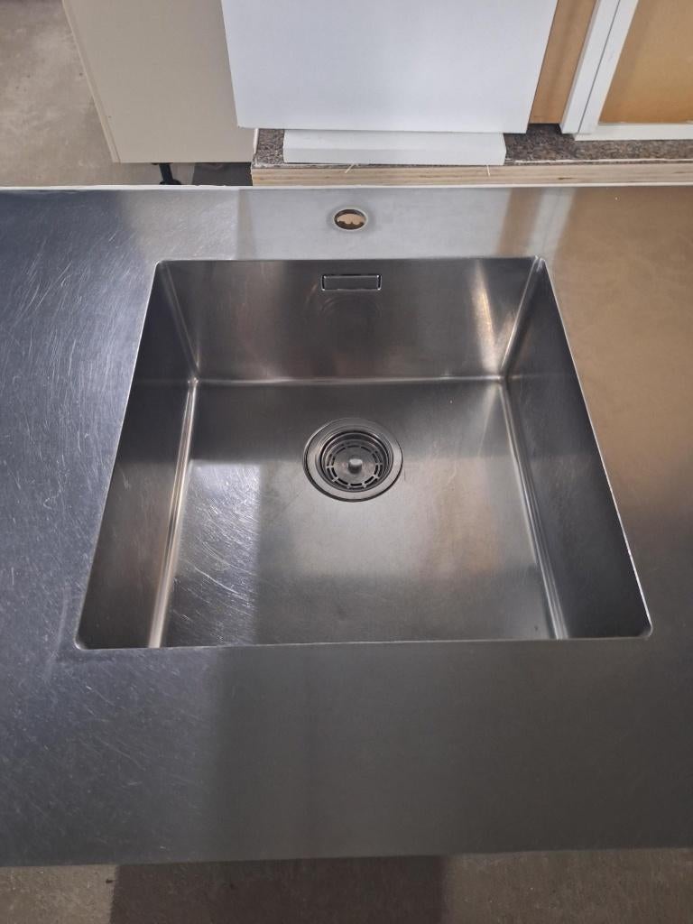 Keuken Compleet met APP 120Keukens op voorraad Nr 2909, Ophalen of Verzenden