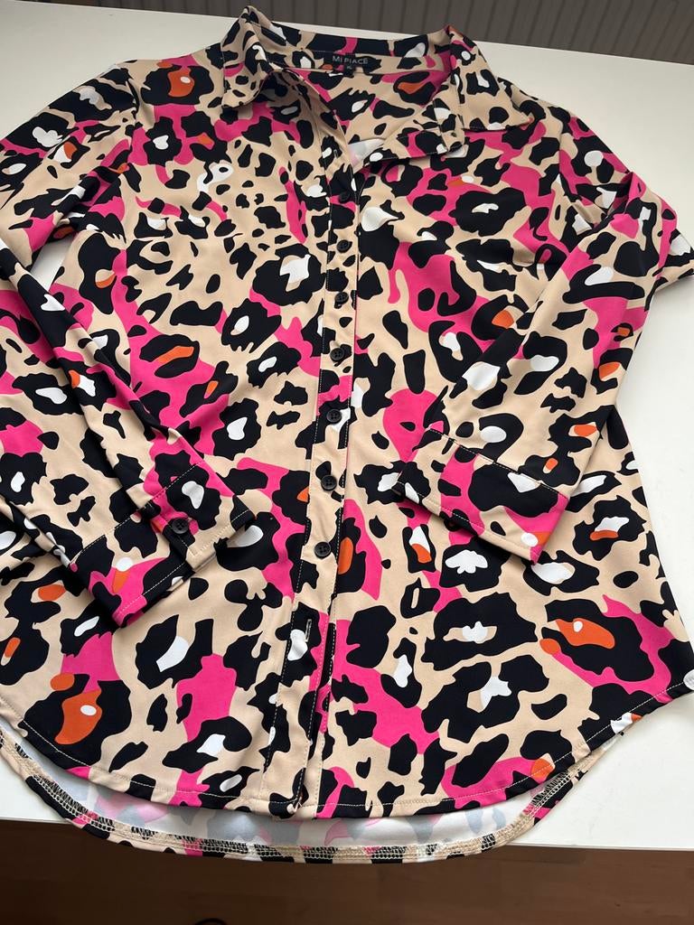 Blouse travelstof Mi Piace panterprint, Kleding | Dames, Blouses en Tunieken, Ophalen of Verzenden, Zo goed als nieuw, Maat 42/44 (L)