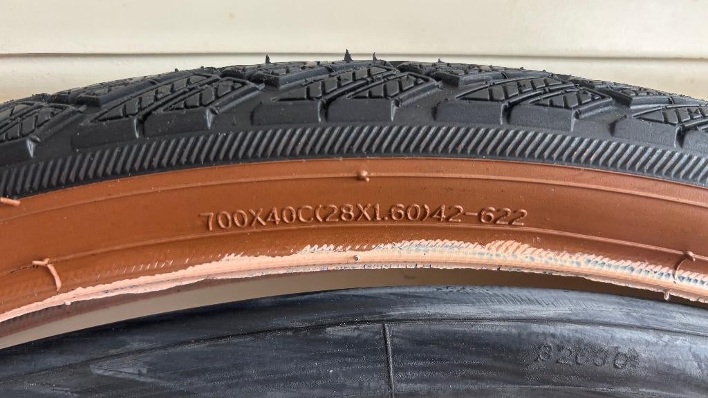 NIEUWE CORTINA FIETSBAND 28X1.75  buiten + binnenband, Fietsen en Brommers, Fietsonderdelen, Band, Elektrische fiets, Nieuw, Rubber