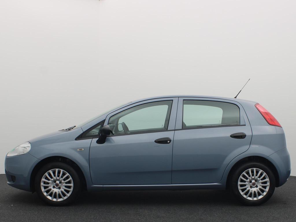Fiat Punto Evo 1.4 Dynamic AIRCO / DB RIEM VV / CV / MFS, Voorwielaandrijving, Euro 5, Stof, 4 cilinders