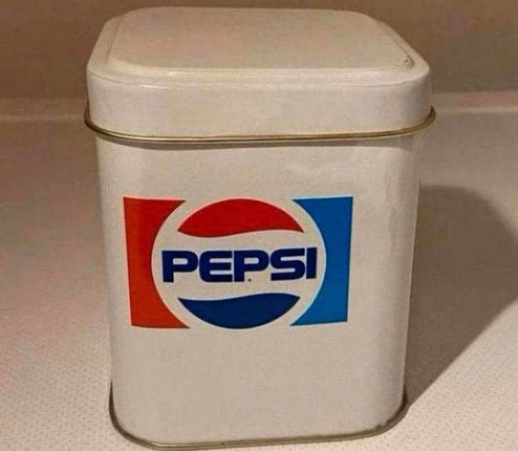 Blikje van Pepsi cola. Afm. 10x8x8 cm., Ophalen of Verzenden, Zo goed als nieuw, Overige, Overige merken