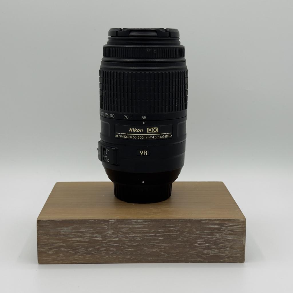 Nikon Nikkor 55-300 f5-5.6 (Hoofddorp), Niet ingevuld, Niet ingevuld, Telelens, Zo goed als nieuw