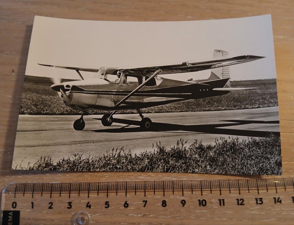 Cessna 172 USA sport vliegtuig ansichtkaart Luchtvaart, Ophalen of Verzenden, Zo goed als nieuw, Kaart, Foto of Prent