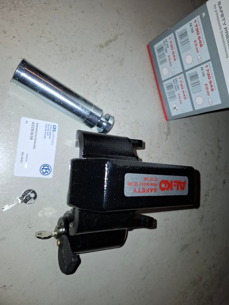 AL-KO goedgekeurt veiligheids disselslot AKS 2004/3004 50mm, Caravans en Kamperen, Caravan accessoires, Ophalen of Verzenden, Nieuw