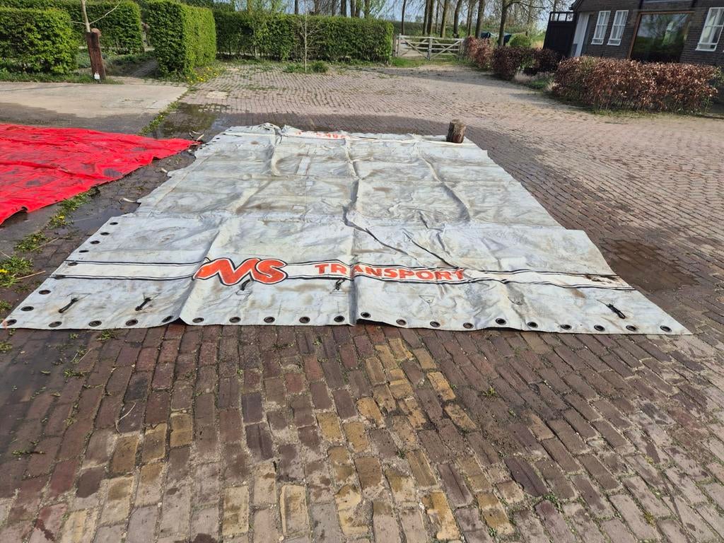 Zwaar vrachtwagenzeil 7x4 m - Ideaal voor houtafdekking, Ophalen, Gebruikt, 15 m² of meer, Zeil