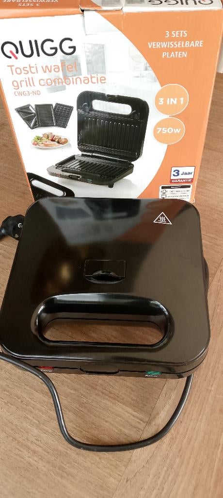 Quigg contactgrill 3-in-1 voor tosti, wafels, grill., Ophalen, Uitneembare platen, Zo goed als nieuw