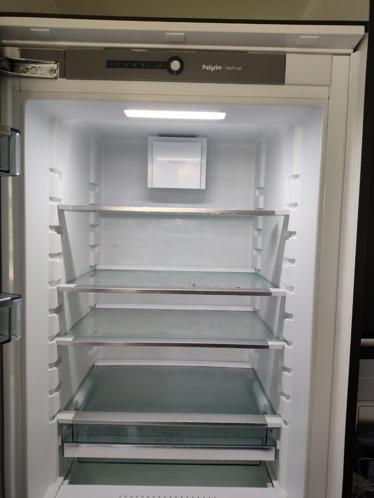 Koelkast en diepvriezer Pelgrim, 200 liter of meer, Ophalen, Met aparte vriezer, 160 cm of meer