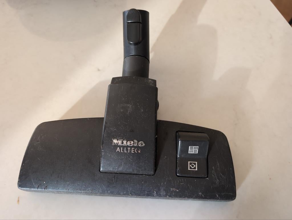 Miele Allteq stofzuigermond - Werkt nog prima!, Witgoed en Apparatuur, Stofzuigers, Ophalen of Verzenden, Gebruikt, Overige typen