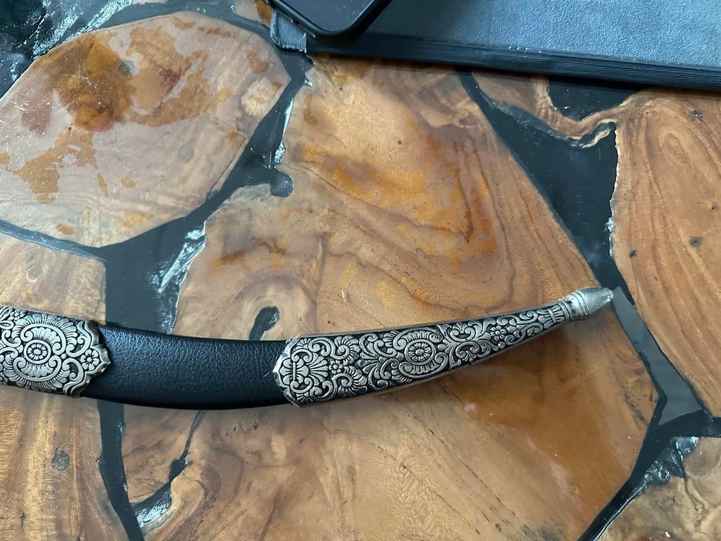 oude  dolk met bewerkt handvat en schede, Ophalen of Verzenden