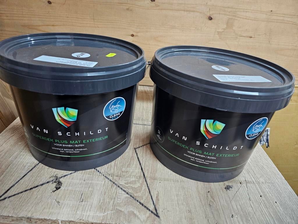 Nieuwe muurverf RAL 9010 - 2 emmers van 5 liter, Ophalen, Nieuw, Wit