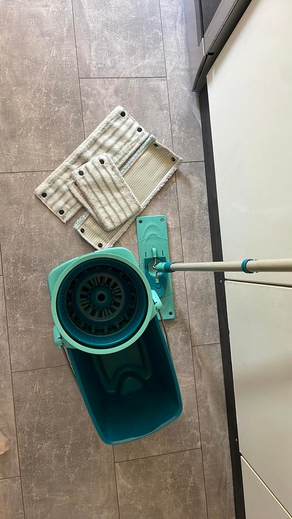 Leifheit dweil inc. drie wasbare dweildoeken, Ophalen