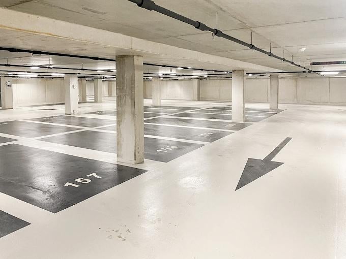 Beschikbare parkeerplaatsen in Amsterdam Oost, Huizen en Kamers, Amsterdam