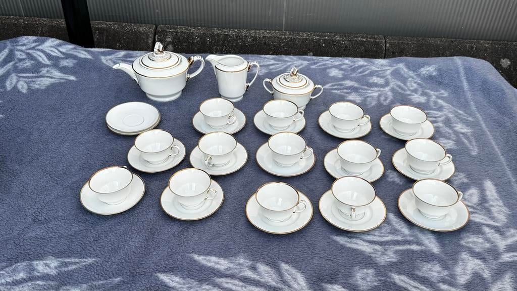 Eschenbach Bavaria Baronesse theeservies goud, Antiek en Kunst, Antiek | Porselein, Ophalen of Verzenden