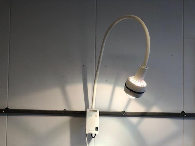 Onderzoekslamp slangenhals railbevestiging Heine HL5000