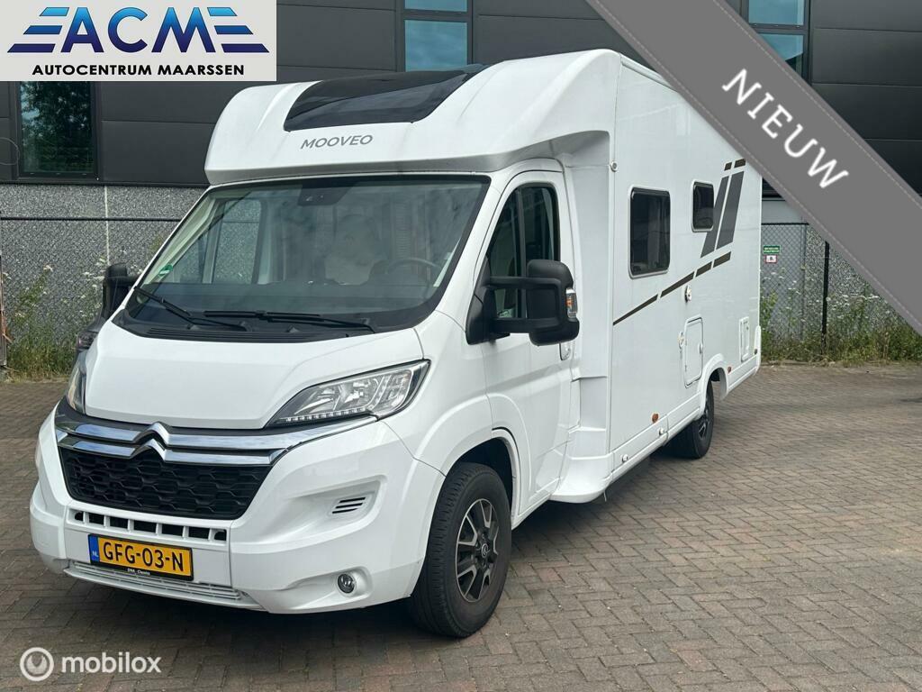 Mooveo TEI71FBH, Caravans en Kamperen, Overige merken, Diesel, Particulier