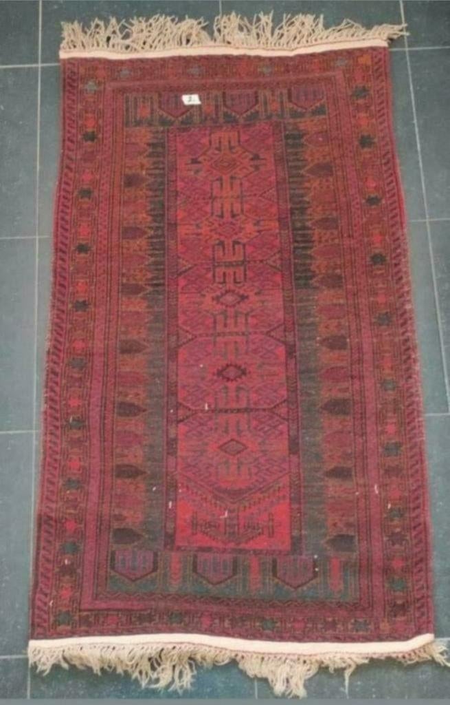 KLEED,Vloerkleed,Perzische stijl,140x79,oma,opa,Tafelkleed, Ophalen of Verzenden, Zo goed als nieuw, Rechthoek, Binnen