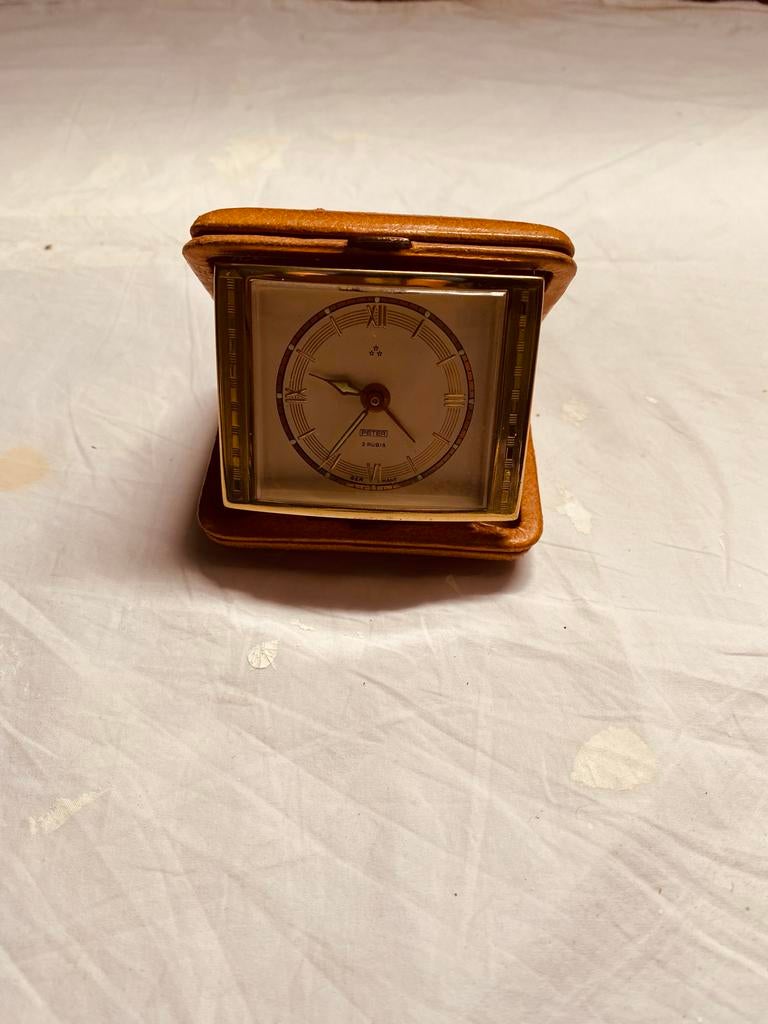 Luxe Peter reiswekker in leren etui - Kaliber 5000, Ophalen of Verzenden