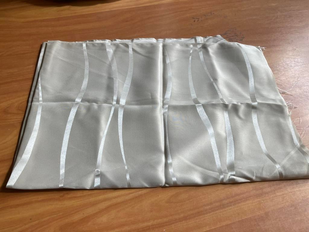 lap stof (112x74cm), Hobby en Vrije tijd, Stoffen en Lappen, Overige materialen, 120 cm of meer, Nieuw, Ophalen of Verzenden