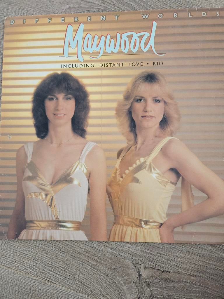 LP Maywood - Different Worlds (incl. Distant Love, Rio), Ophalen of Verzenden, 1980 - 1989, Gebruikt