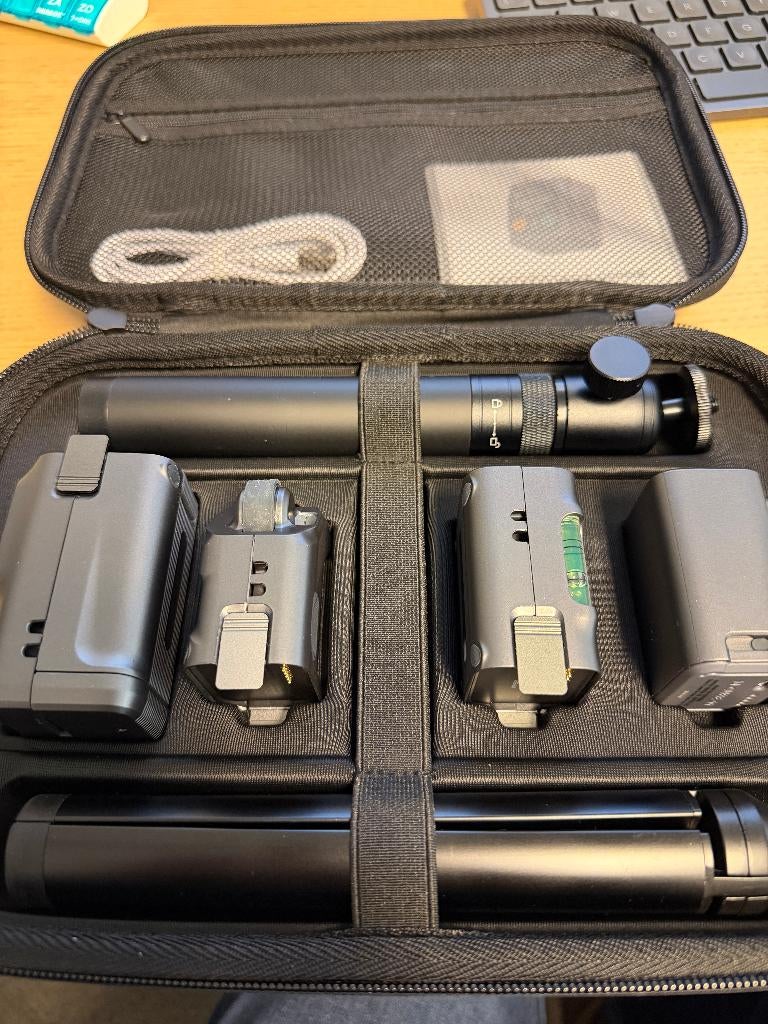 Hozo design M-Cube Pro kit laser meter, Doe-het-zelf en Verbouw, Meetapparatuur, Ophalen of Verzenden, Zo goed als nieuw, Overige meters