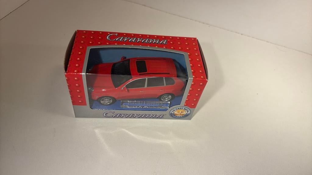 Porsche cayenne s red Cararama 1.43, Overige merken, Auto, Ophalen of Verzenden, A