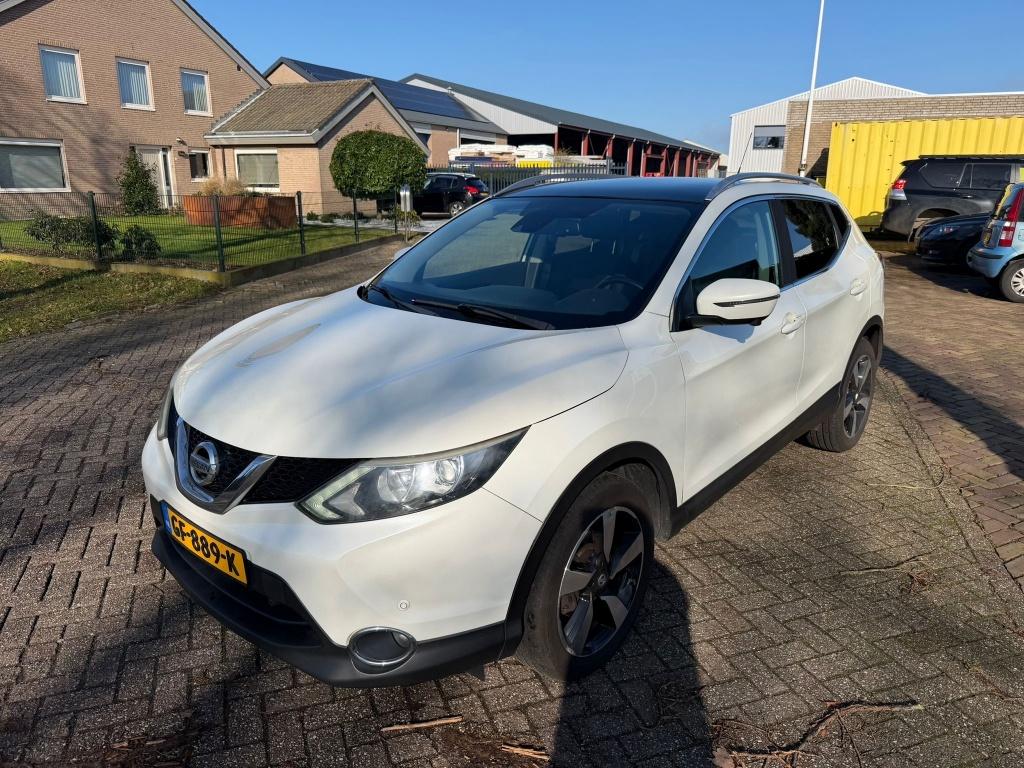Nissan QASHQAI 1.5 dCi Connect Ed. (bj 2015), Gebruikt, 4 cilinders, Origineel Nederlands, Bedrijf