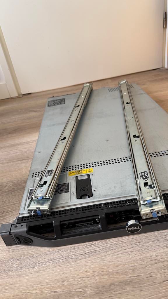2x Dell Poweredge R610, Computers en Software, Servers, Ophalen, Gebruikt, 128 GB, 2 tot 3 Ghz