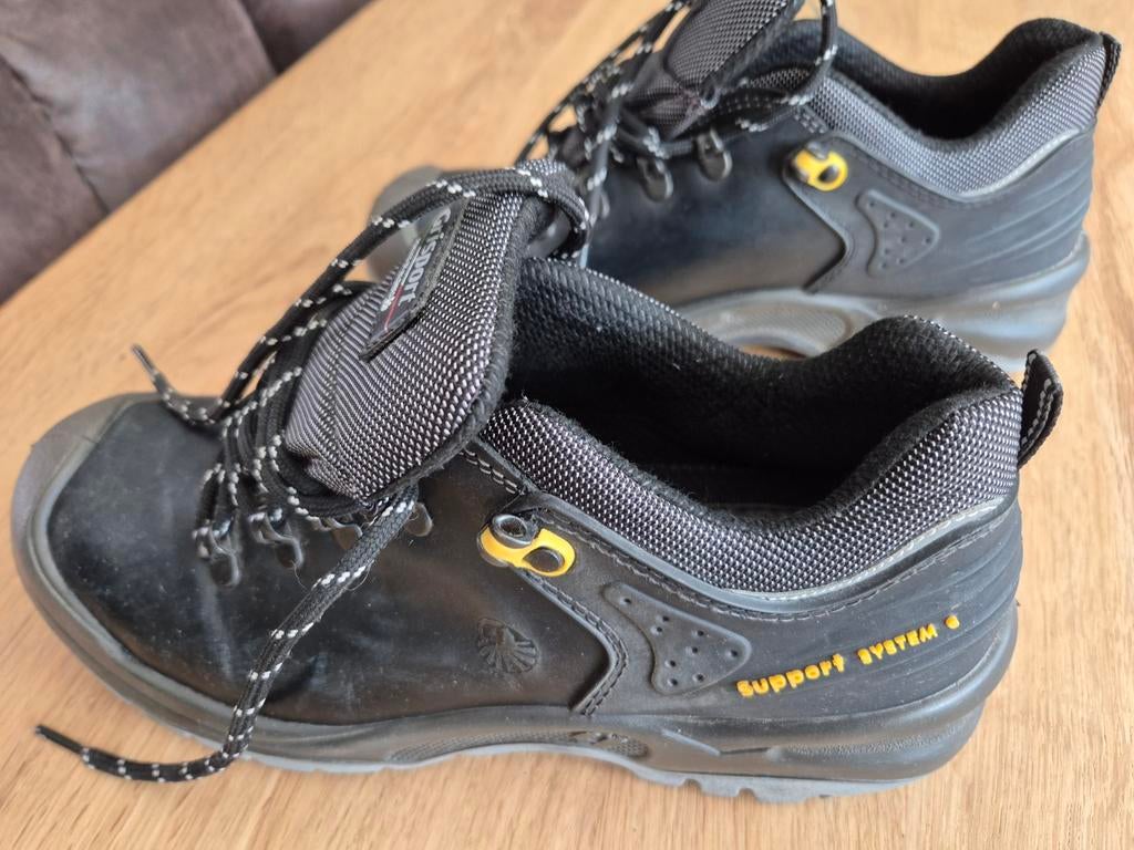 Tricorp werkschoenen maat 43 gebruikt, Ophalen, Gebruikt