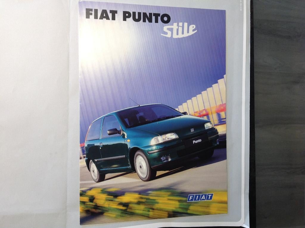 Fiat Punto Stile folder NED 8 blz 1998, Boeken, Ophalen of Verzenden, Nieuw, Overige merken