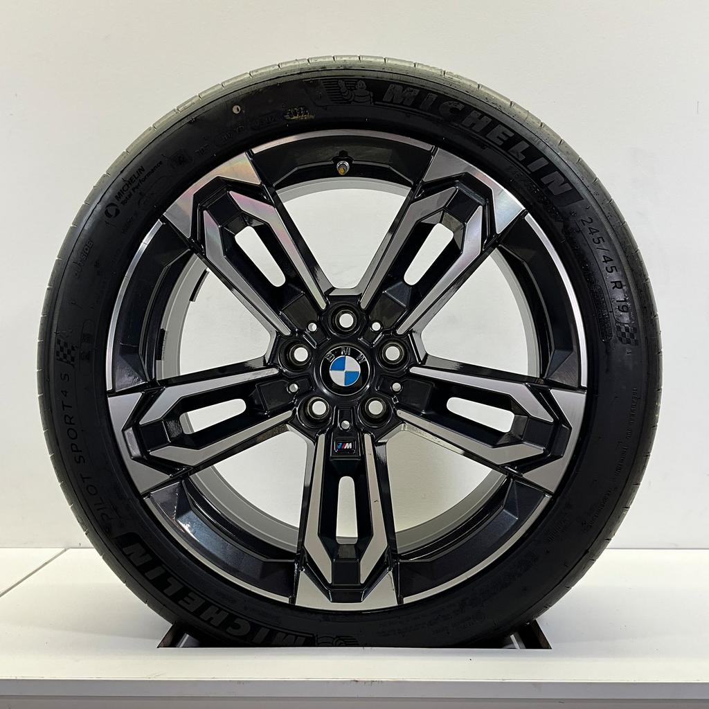 BMW IX1 X1 U11 IX2 X2 U10 SET VELGEN + ZOMERBANDEN 19 INCH O, 19 inch, -, -, Banden en Velgen