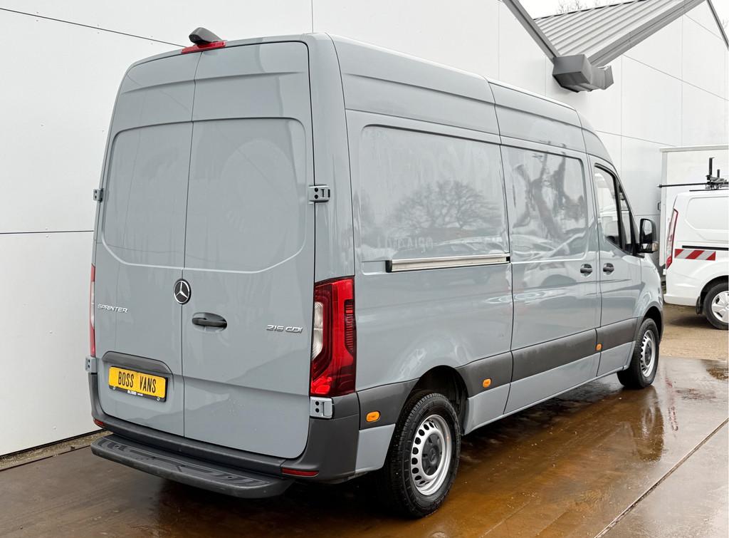 Mercedes-Benz Sprinter 215 1.9 CDI L2H2 LED MBUX Climate Con, Voorwielaandrijving, Gebruikt, 4 cilinders, 150 pk