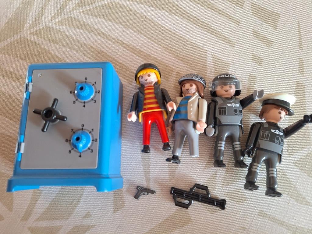 Playmobil poppetjes en kluis, Ophalen of Verzenden, Zo goed als nieuw, Los playmobil