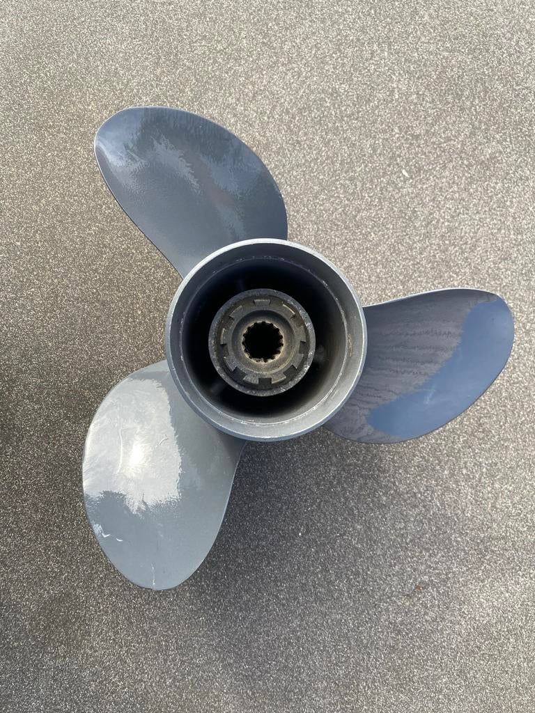 Schroef voor buitenboordmotor D 3X13X19R, Watersport en Boten, Gebruikt, Honda, Motor en Techniek, Suzuki