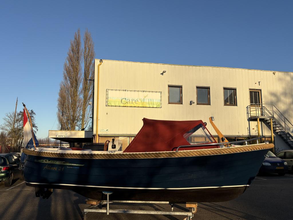 Crescent Allure 21 + Yamaha High Trust. Ruimte wonder!, Gebruikt, Polyester, Benzine, 6 meter of meer